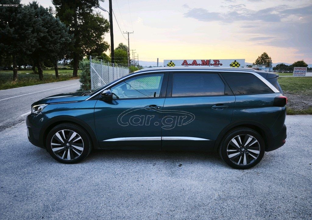 Peugeot 5008 2017