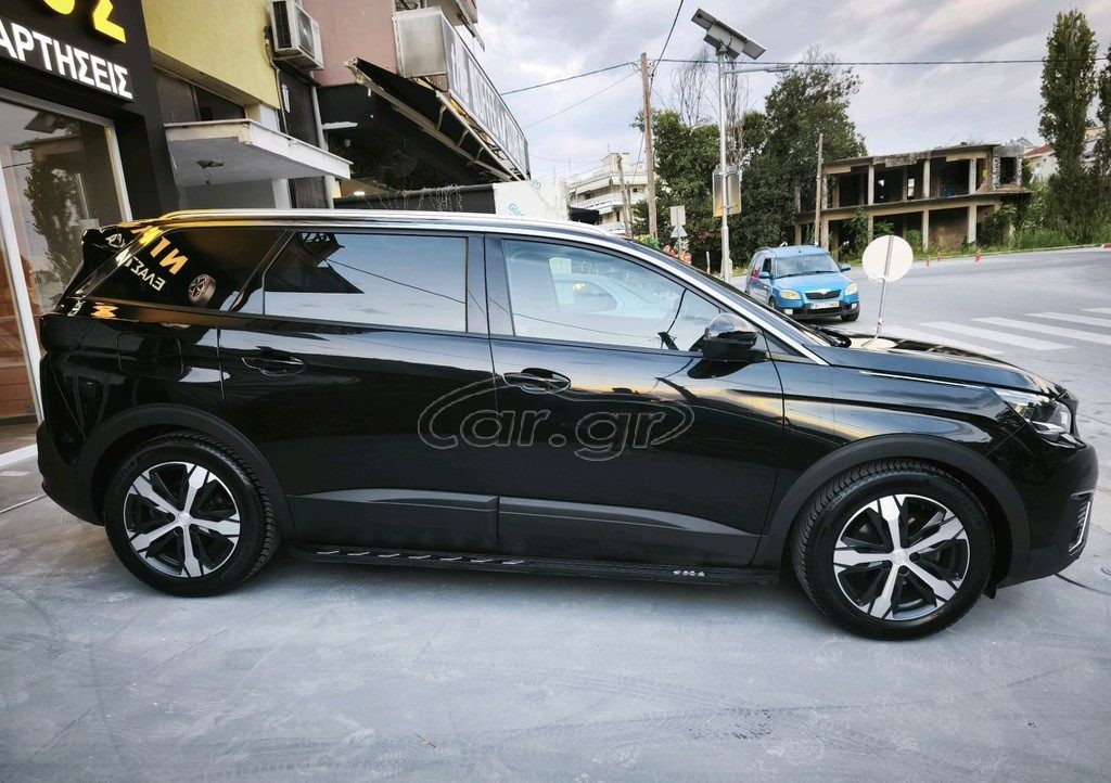 Peugeot 5008 2018